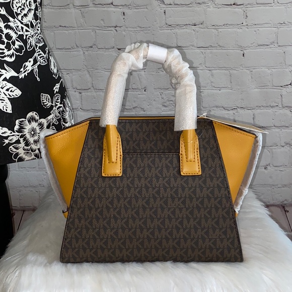 Michael Kors AVRIL TZ Satchel - Picture 3 of 5